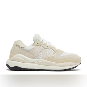 New Balance 57/40 Sea Salt Calm Taupe (W) (Size 5.5W)